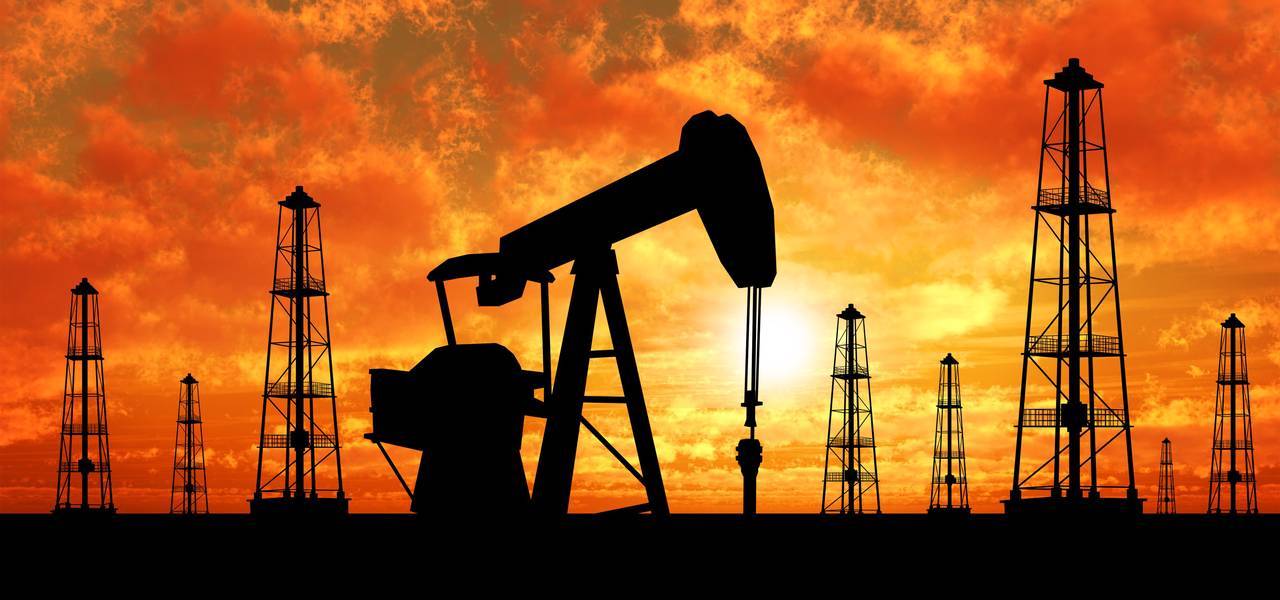 Crude prices approach three-year maximums 