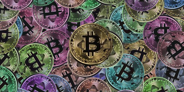 Bitcoin heads north above $3,500