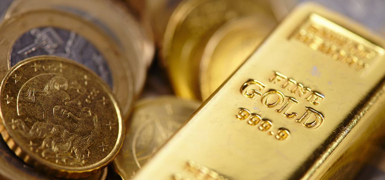 Gold demonstrates fresh one-month maximum