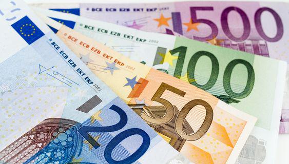 EUR/USD: last 'Pennant' pushed the pair higher