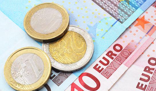 EUR/USD: 'Triple Top' led to decline