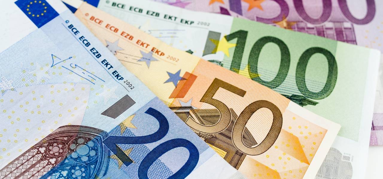 EUR/USD: 'Thorn' pushed price lower