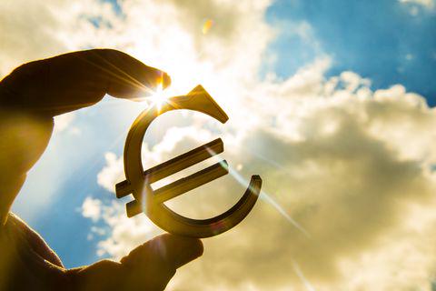 EUR/USD: euro in positive mood
