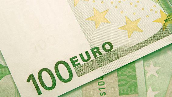 EUR/USD: "Three Methods" pattern