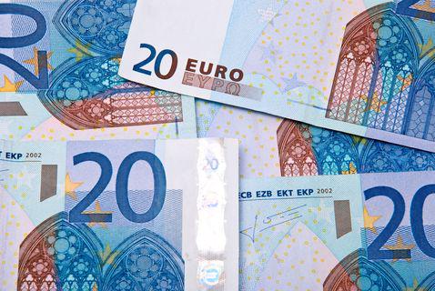EUR/USD: "Pennant" pushing price higher