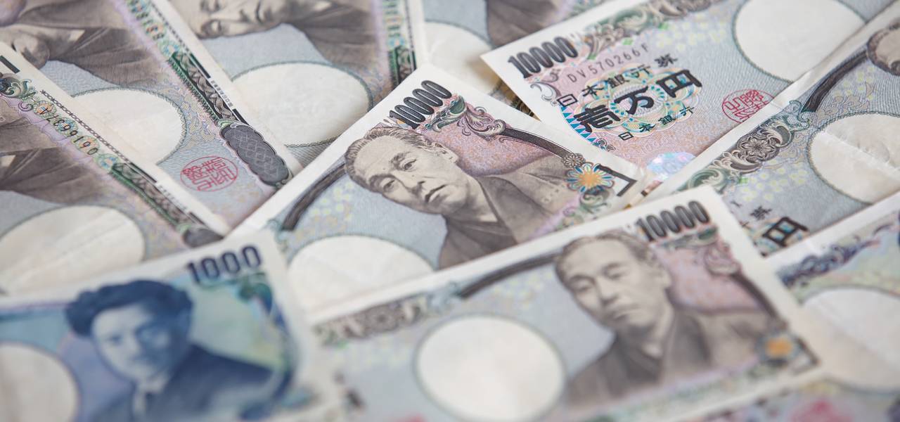 USD/JPY: "Tweezers" and "Hammer" on the table