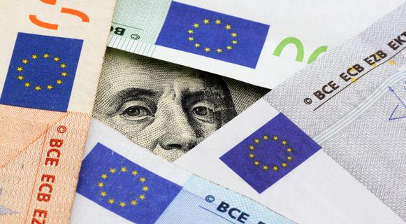 EUR/USD: "Double Top" pattern