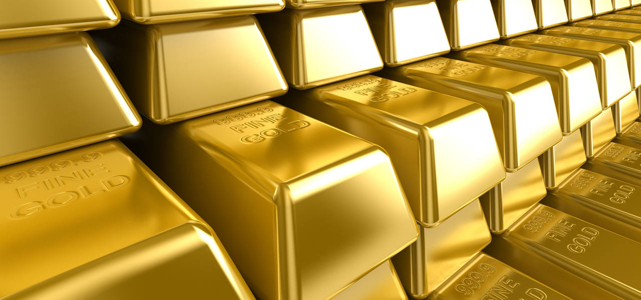 Gold edges down to 3-week minimums as greenback rebounds from lows