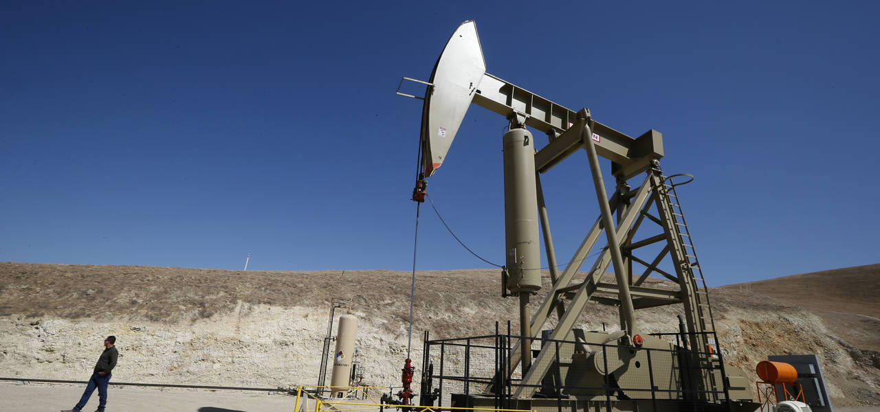 Crude prices descend due to Middle East issues 