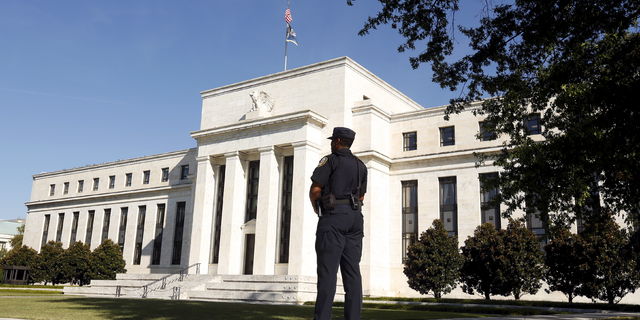 Fed is braced for lifting interest rates 