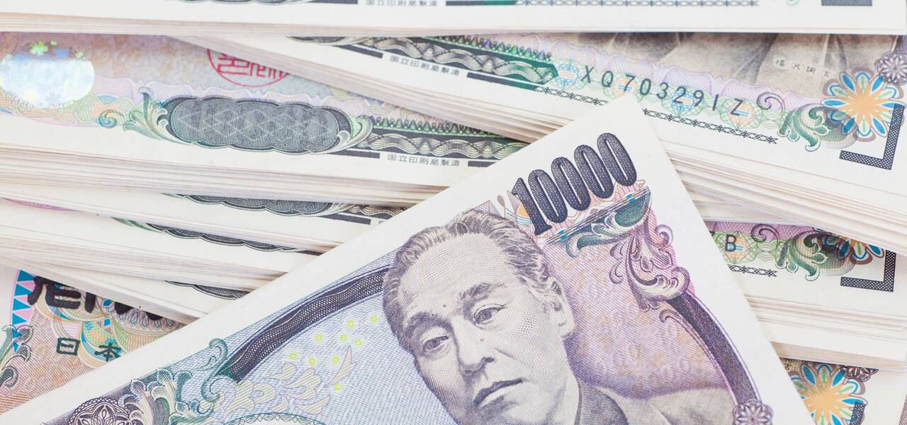 USD/JPY: pair to test closest support