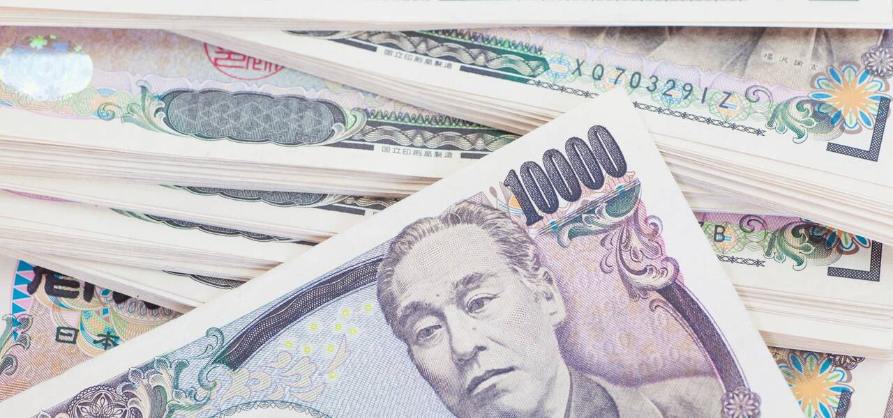 USD/JPY: pair to test closest resistance