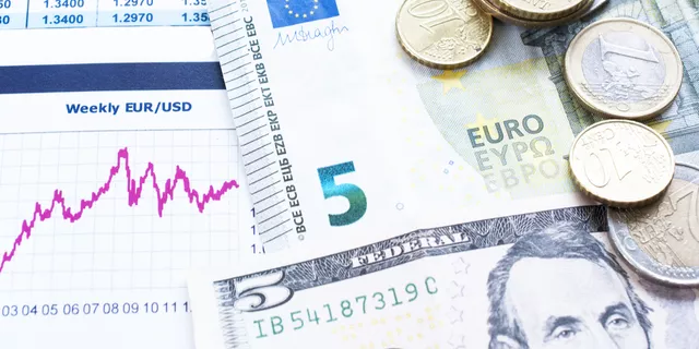 EUR/USD once again turned lower 