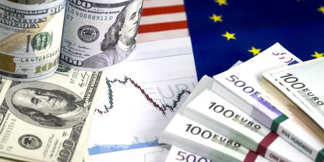 EURUSD mantém consolidação de olho no FOMC