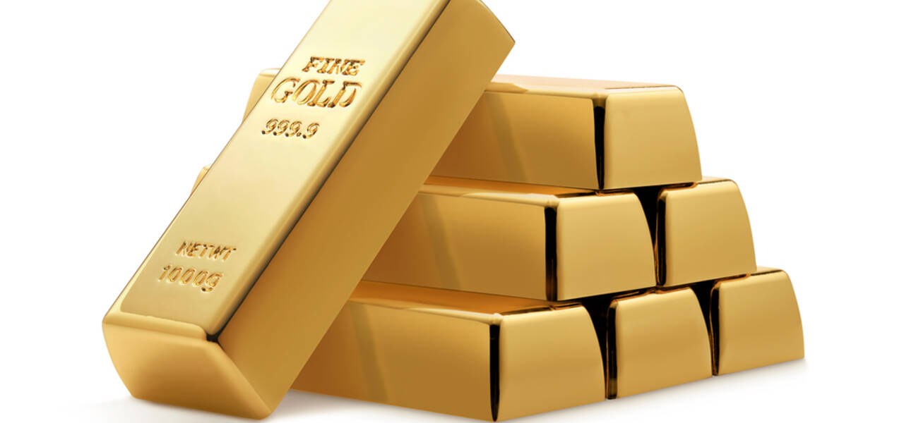 Gold keeps rallying amid weak dollar