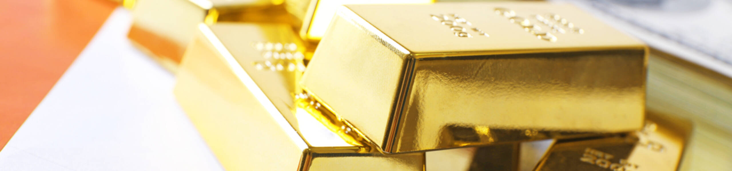 Can Crypto Market Predict Gold Movements?