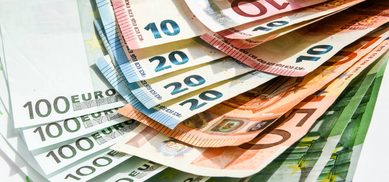 EUR/USD consolidado en un triángulo: Escenarios a corto plazo