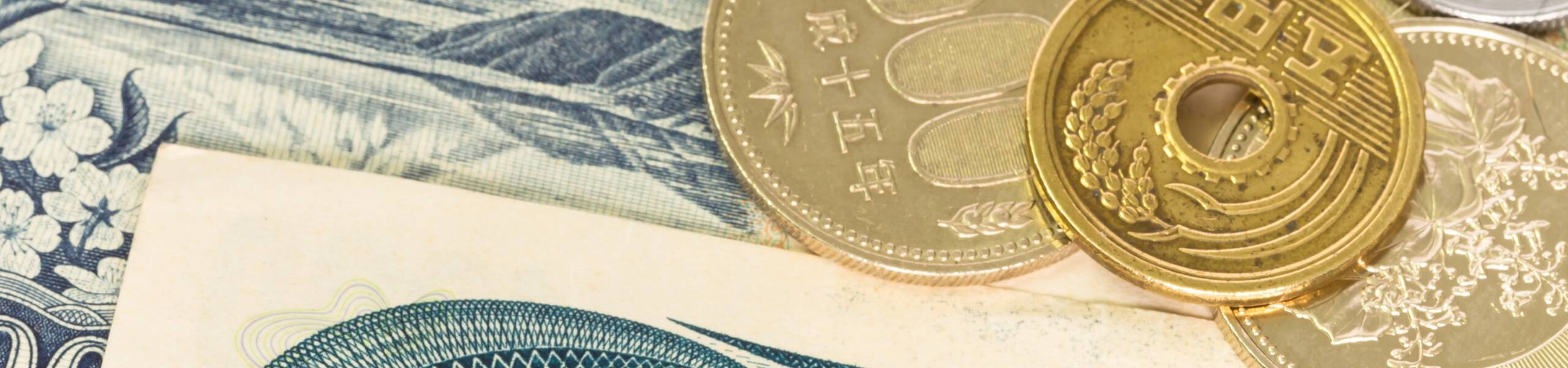 USD/JPY: pullback from the lower 