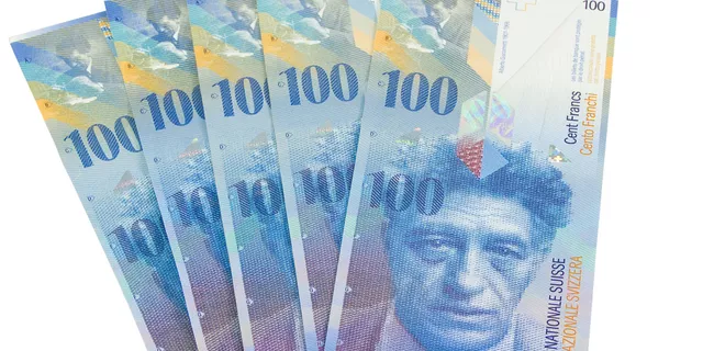 O par USD/CHF caminha firmemente em direção a um teste renovado da alta