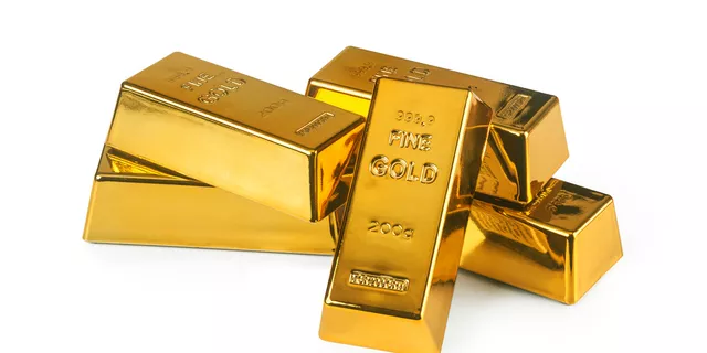 O ouro é negociado sob pressão de baixa alimentado pela inflação dos EUA e o medo de uma recessão