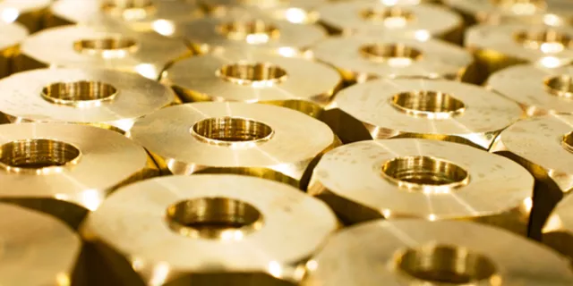 الذهب والبيتكوين واجتياز اختبار الأزمة المصرفية!!