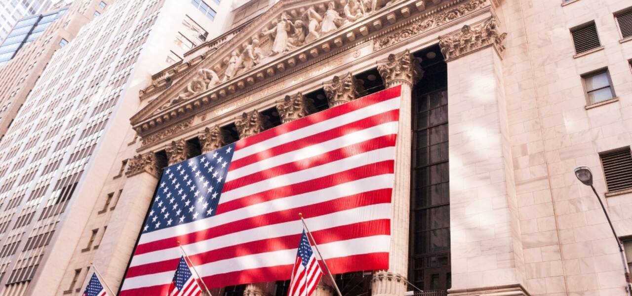 Nasdaq 100 (US100) en continuación bajista hacia 16600