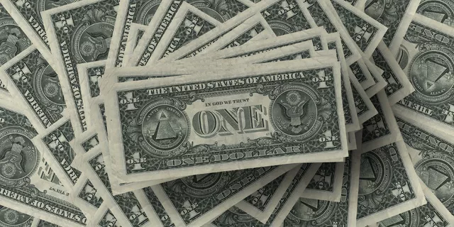 Dólar con proyecciones alcistas