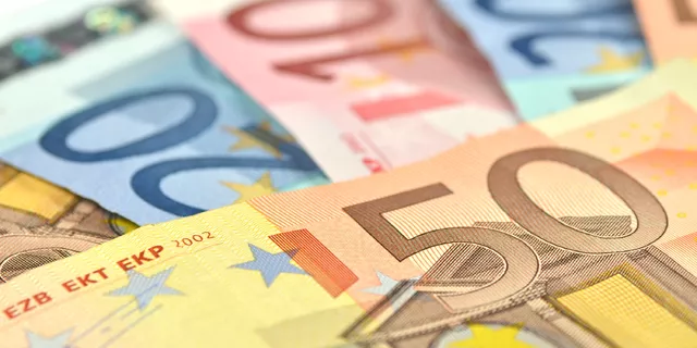 EUR/USD: price reached upper 