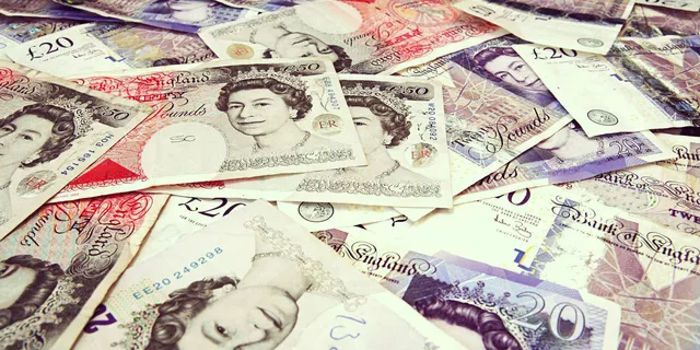 GBP/USD: pound is losing ground