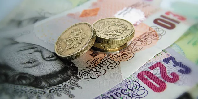 GBP/USD: price to test 34 Moving Average