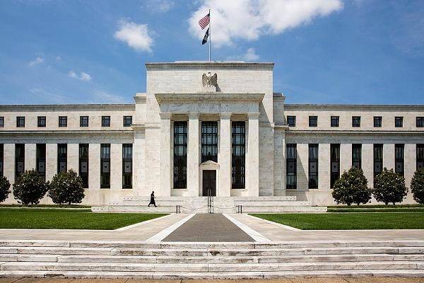 Perdamaian Dunia dan Kebijakan The Fed