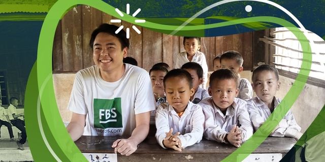 Útiles Escolares para los Niños de Laos