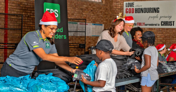 FBS และ Education Africa นำพาความสุขสวัสดิ์ในวันคริสต์มาสมาให้แก่ครอบครัวที่ต้องการความช่วยเหลือ